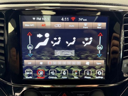 Used 2021 Jeep Grand Cherokee Limited X AWD/4WD image 12