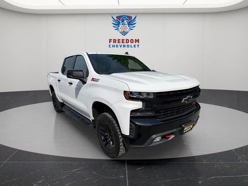 Used 2019 Chevrolet Silverado 1500 LT Trail Boss AWD/4WD image 10