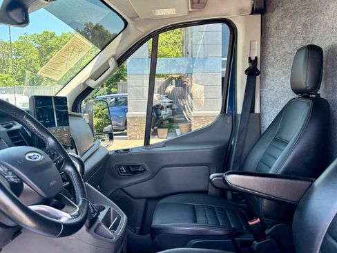 Used 2022 Ford Transit 350 148 High Roof Extended DRW AWD/4WD image 15