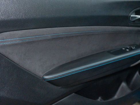 Used 2017 BMW M2 image 18