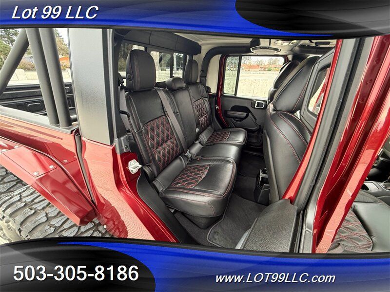 Used 2021 Jeep Gladiator Rubicon w/ Trailer Tow Package AWD/4WD image 16