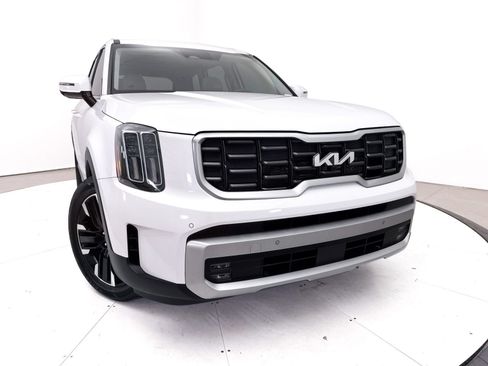 Certified 2024 Kia Telluride SX Prestige AWD/4WD image 8