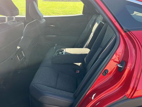 Used 2024 Toyota Crown XLE image 23