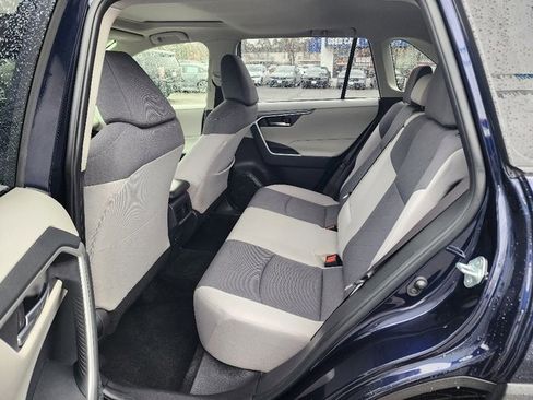 Used 2019 Toyota RAV4 XLE image 22