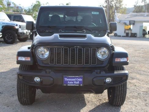 New 2026 Jeep Gladiator Sport image 2