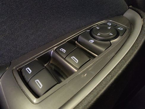 Used 2023 Chevrolet Malibu LT FWD image 27