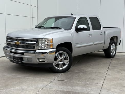 Used 2013 Chevrolet Silverado 1500 LT image 2