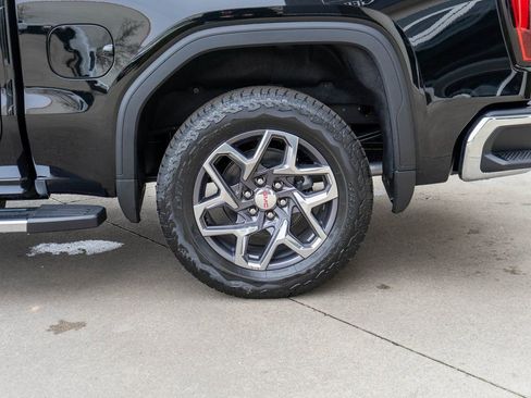 New 2026 GMC Sierra 1500 SLT w/ SLT Premium Plus Package AWD/4WD image 32