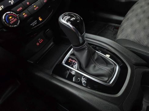 Used 2019 Nissan Rogue Sport SV w/ All-Weather Package AWD/4WD image 26