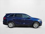 Used 2019 Kia Sorento LX image 4