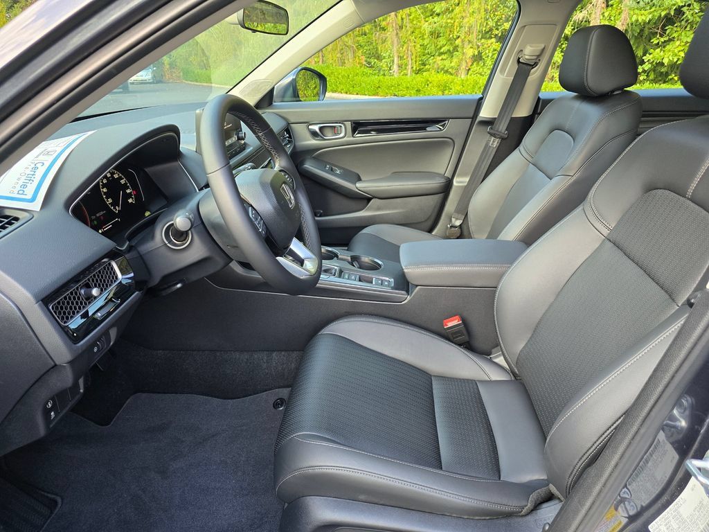 Certified 2024 Honda Civic EX-L image 11
