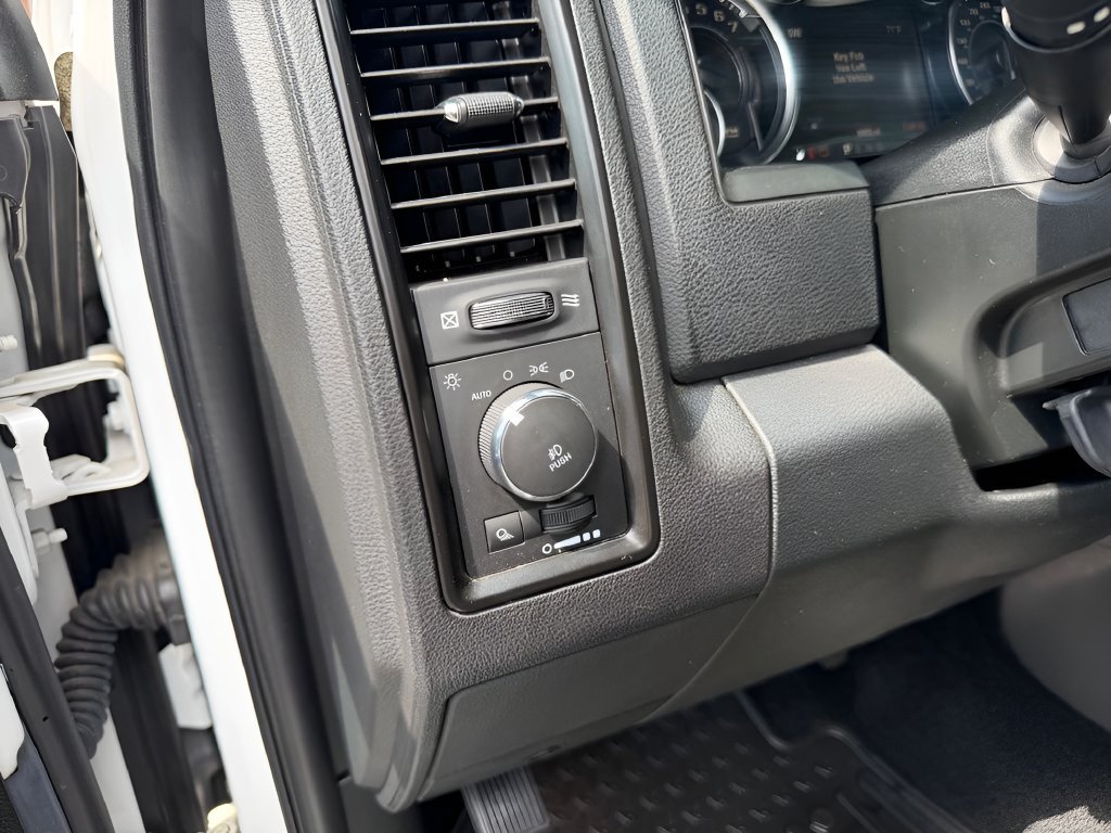 Used 2017 RAM 1500 Rebel w/ Luxury Group AWD/4WD image 22