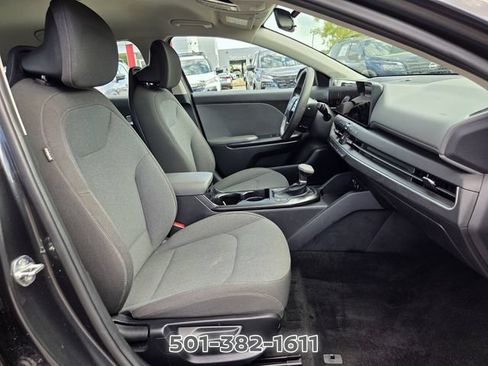 Used 2025 Kia K4 FWD image 18