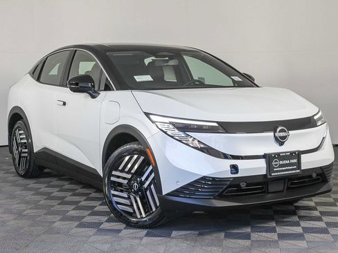 New 2026 Nissan Leaf SV+ image 1