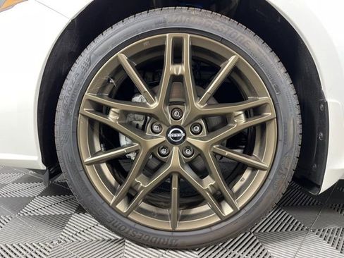 New 2025 Nissan Altima 2.5 SR image 12