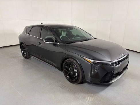 New 2026 Kia K4 GT-Line Turbo FWD image 2