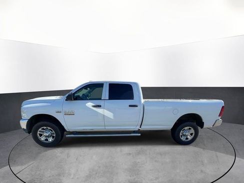 Used 2015 RAM 2500 Tradesman w/ Chrome Appearance Group AWD/4WD image 4