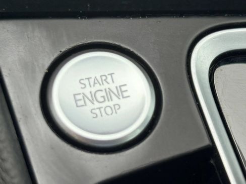 Used 2020 Volkswagen Jetta SE FWD image 8