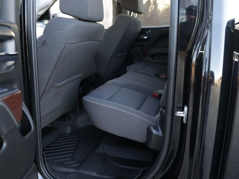 Used 2019 GMC Sierra 1500 SLE w/ SLE Value Package image 25