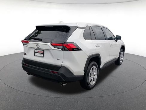 Used 2024 Toyota RAV4 LE FWD image 6