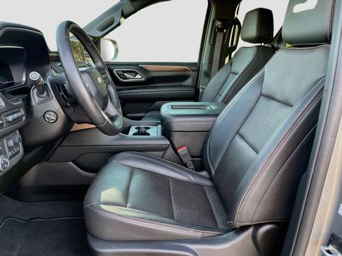 Used 2024 Chevrolet Tahoe High Country w/ Advanced Technology Package AWD/4WD image 21