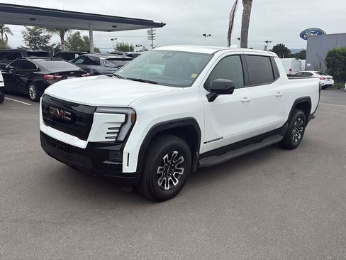 Used 2026 GMC Sierra EV Elevation image 9