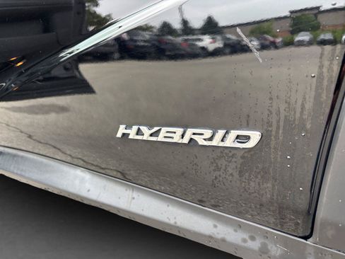 Used 2016 Lexus RX 450h AWD w/ Accessory Package image 57