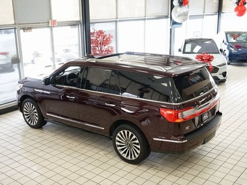 Used 2019 Lincoln Navigator Reserve image 70