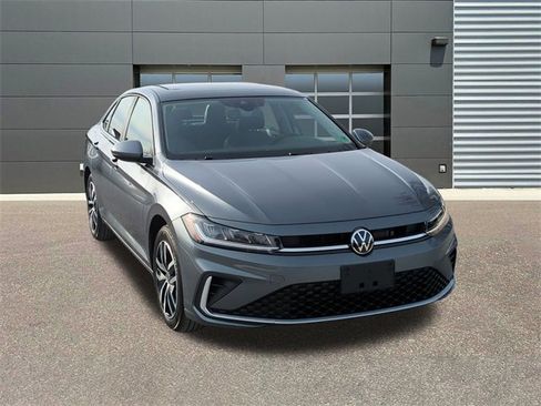 New 2026 Volkswagen Jetta SE image 1