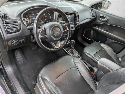 Used 2020 Jeep Compass Limited FWD image 10