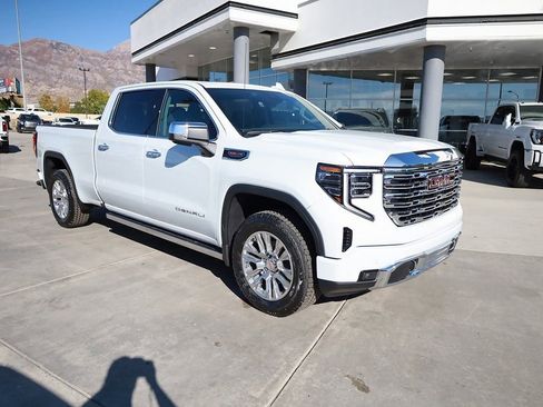 New 2026 GMC Sierra 1500 Denali w/ Technology Package AWD/4WD image 8