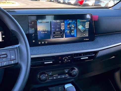 New 2026 Nissan Kicks SV image 6