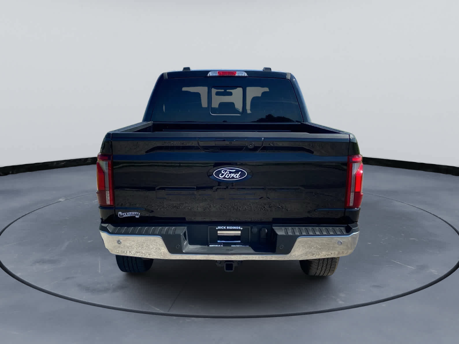 Used 2025 Ford F150 Lariat w/ Equipment Group 502A High AWD/4WD image 6