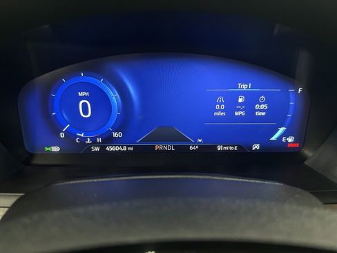 Used 2022 Ford Explorer Platinum w/ Equipment Group 601A image 13