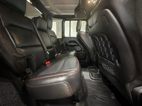 Used 2021 Jeep Wrangler Unlimited Rubicon AWD/4WD image 12