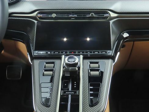 New 2026 Aston Martin V8 Vantage S image 14