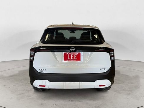 New 2026 Nissan Kicks S image 4