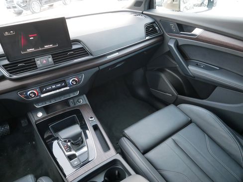 Used 2023 Audi Q5 2.0T Premium Plus image 11
