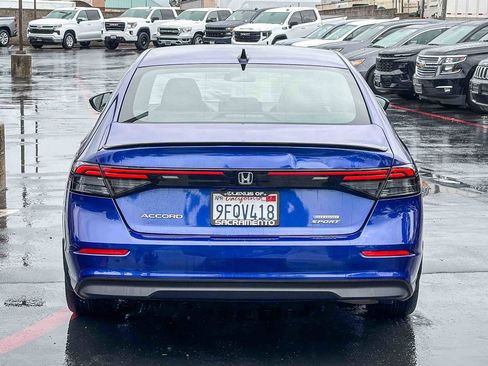 Used 2023 Honda Accord Sport image 3