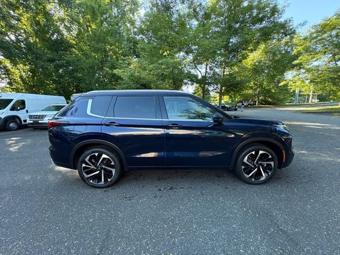 Used 2024 Mitsubishi Outlander SEL AWD/4WD image 6