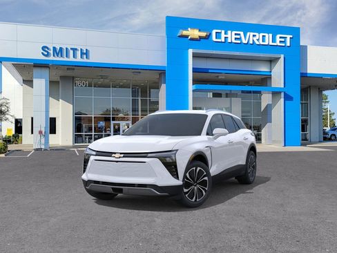 New 2026 Chevrolet Blazer EV LT image 32