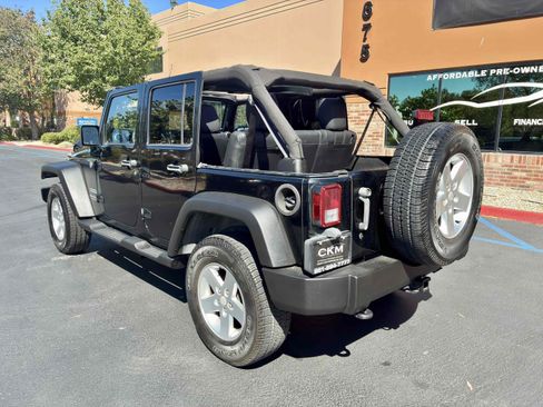 Used 2013 Jeep Wrangler Unlimited Sport AWD/4WD image 15