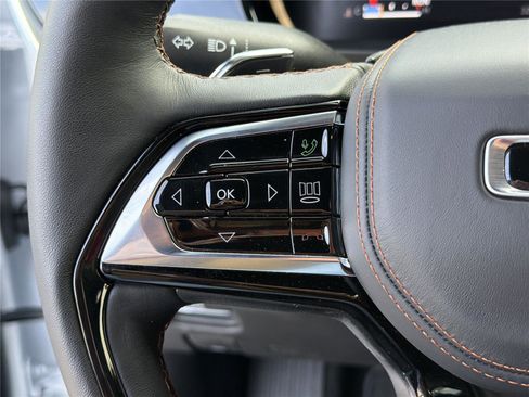 New 2026 Jeep Grand Cherokee Summit image 24