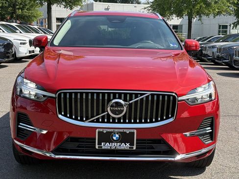 Used 2022 Volvo XC60 T8 Inscription AWD/4WD image 6