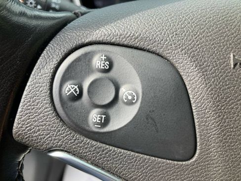 Used 2019 Chevrolet Impala LT FWD image 11