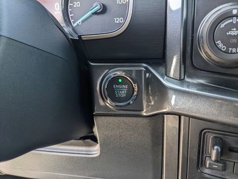 Used 2023 Ford F150 XLT w/ Equipment Group 302A High image 27