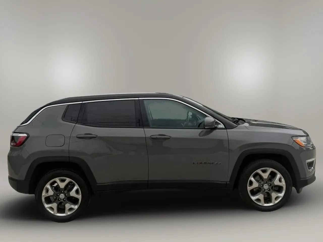 Used 2020 Jeep Compass Limited AWD/4WD image 8