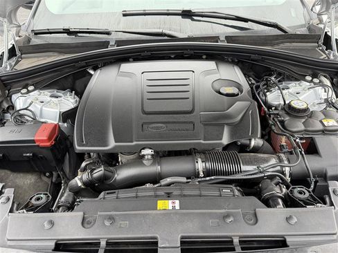 Used 2025 Land Rover Range Rover Velar Dynamic SE AWD/4WD image 16