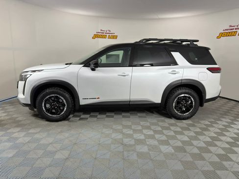 New 2026 Nissan Pathfinder Rock Creek w/ Rock Creek Premium Package AWD/4WD image 2