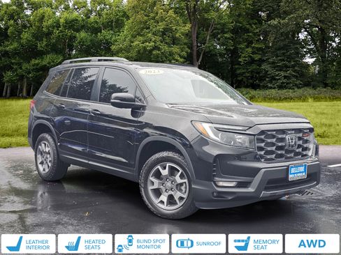 Used 2023 Honda Passport TrailSport image 1